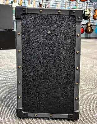 Roland - Jazz Chorus 40th Anniversary 2x10 2